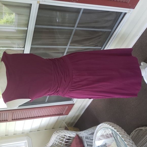 Athleta Sleeveless Ruched Side Pocket Front Dress - Picture 5 of 12